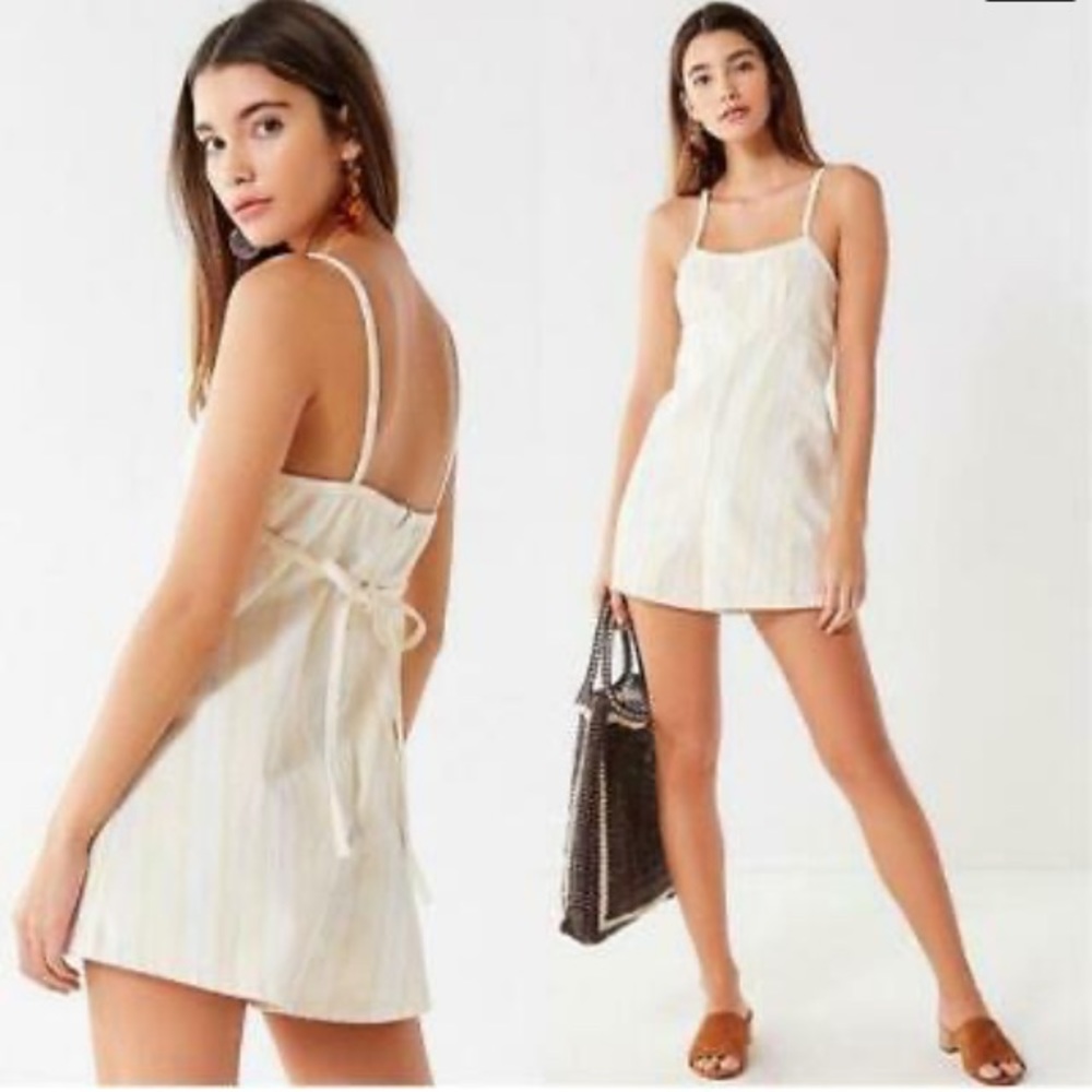 LAST CHANCE ⚡️ UO White + Yellow Stripe Romper BDG - Picture 4 of 9